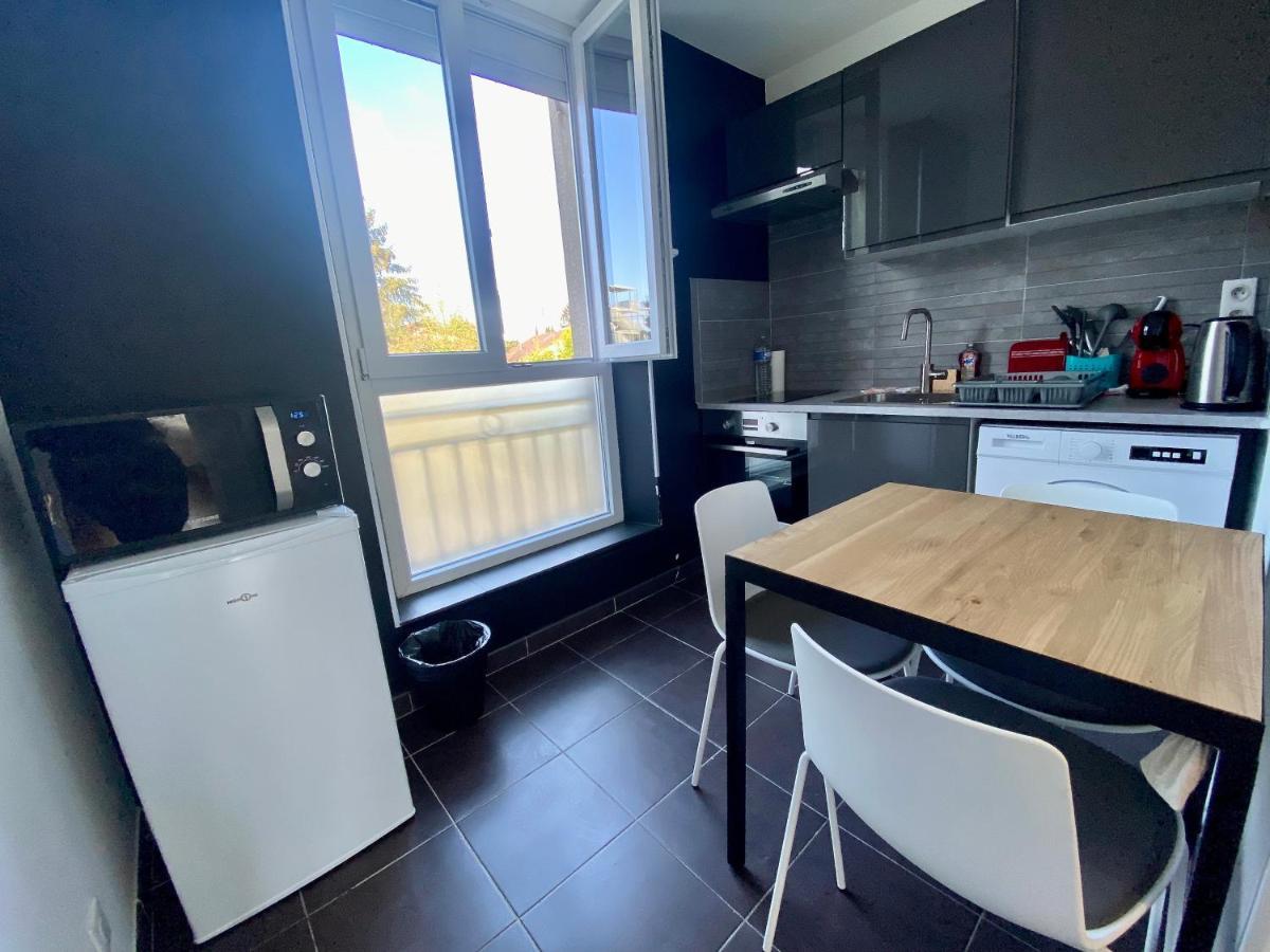 Residence 4T - 33 Bis Avenue Gaston Chauvin Aulnay-sous-Bois Ngoại thất bức ảnh