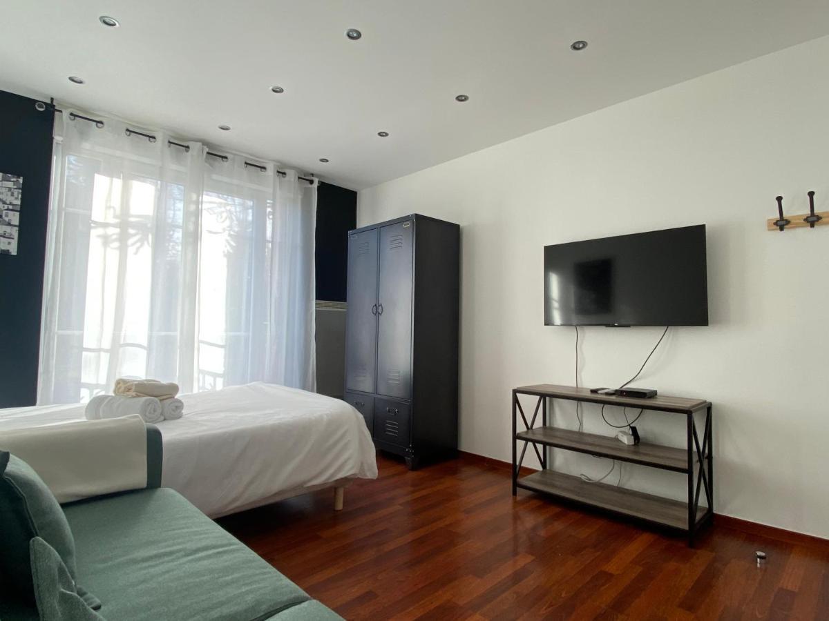 Residence 4T - 33 Bis Avenue Gaston Chauvin Aulnay-sous-Bois Ngoại thất bức ảnh