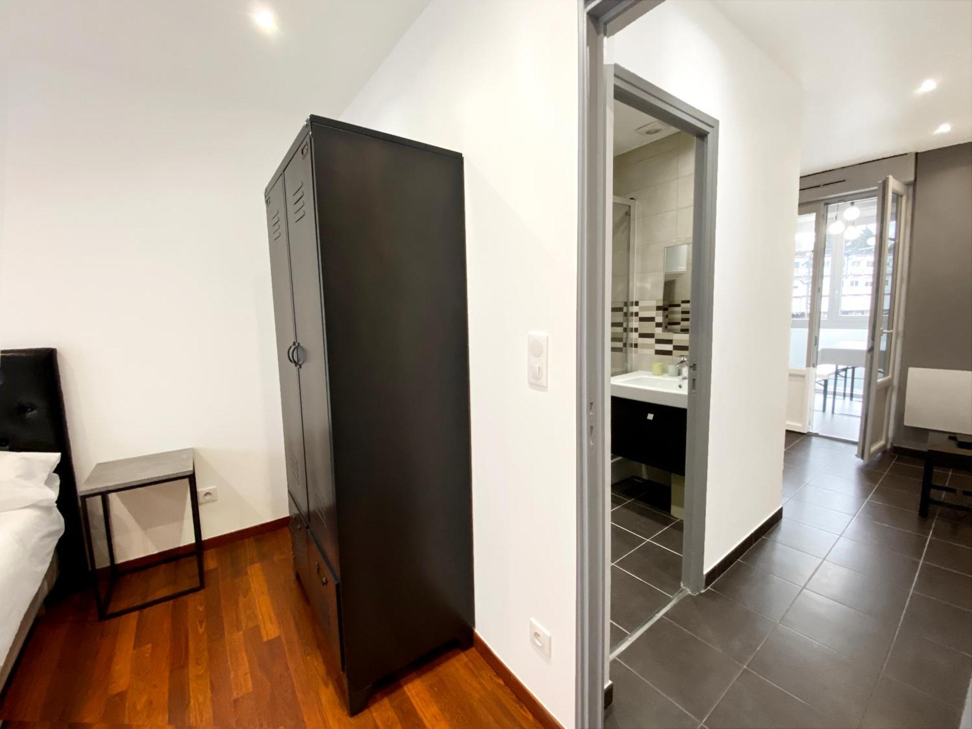 Residence 4T - 33 Bis Avenue Gaston Chauvin Aulnay-sous-Bois Ngoại thất bức ảnh