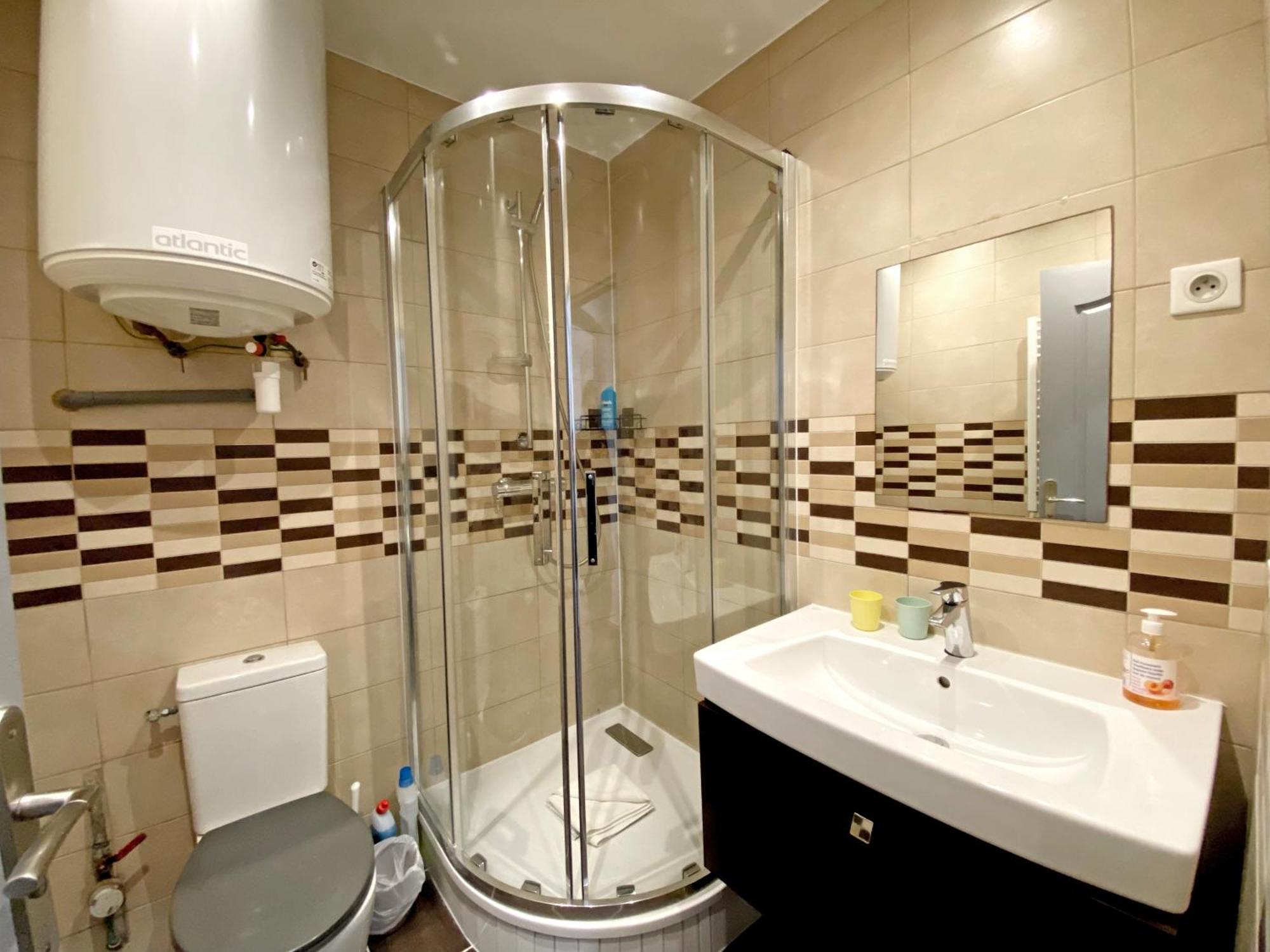 Residence 4T - 33 Bis Avenue Gaston Chauvin Aulnay-sous-Bois Ngoại thất bức ảnh