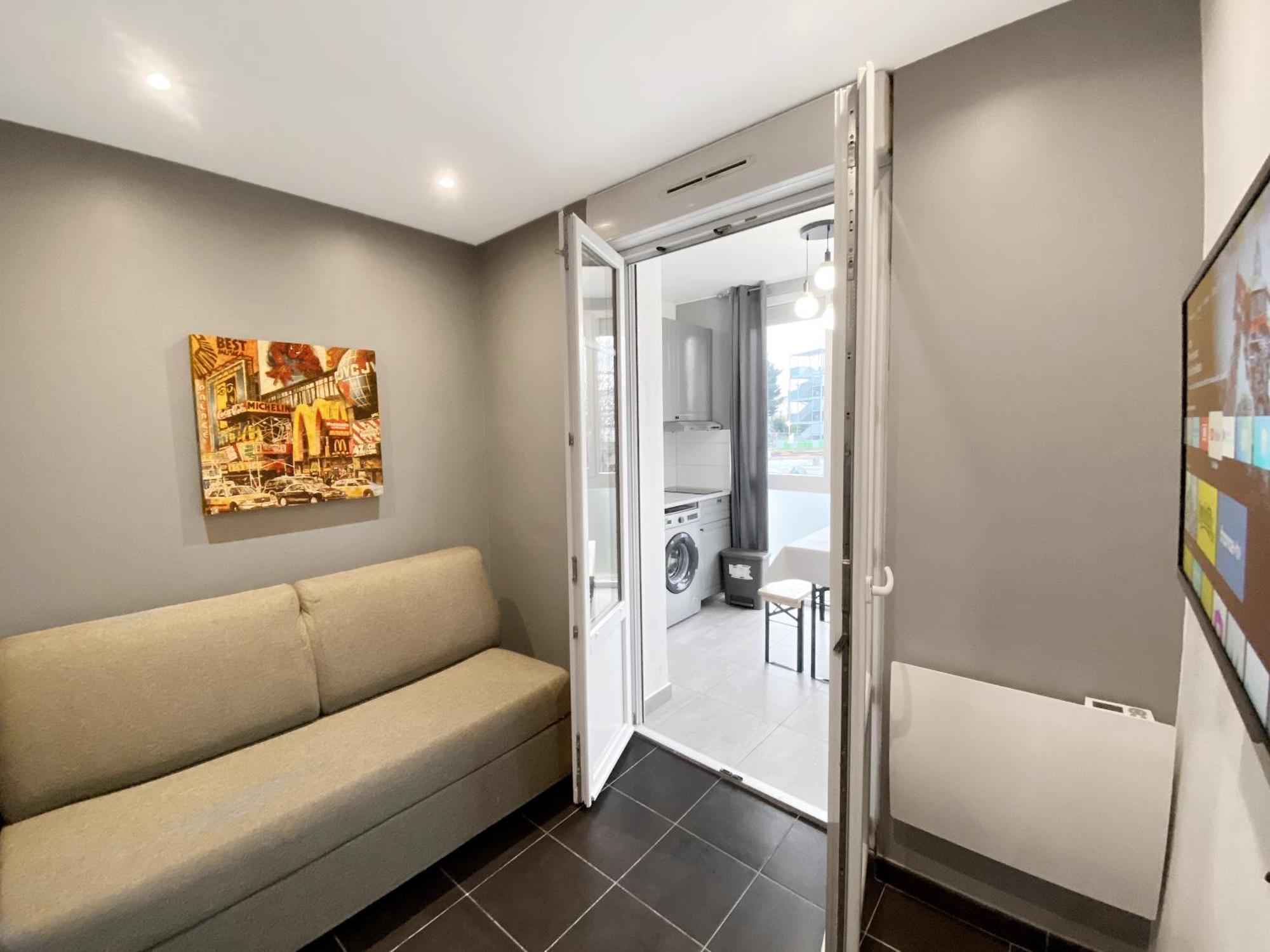 Residence 4T - 33 Bis Avenue Gaston Chauvin Aulnay-sous-Bois Ngoại thất bức ảnh