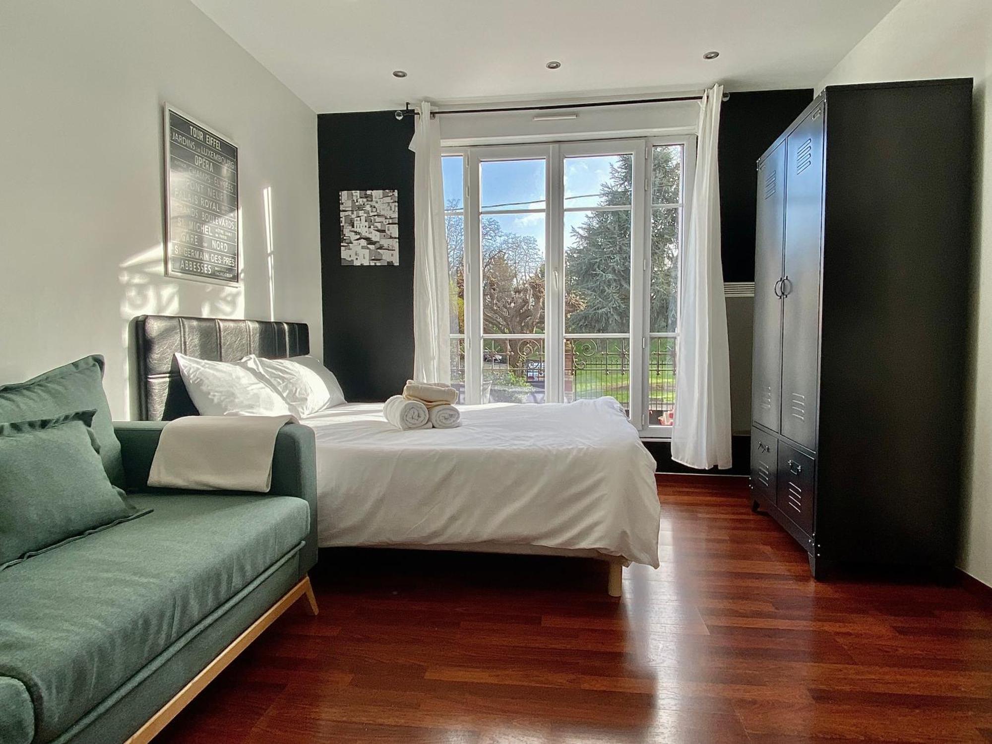 Residence 4T - 33 Bis Avenue Gaston Chauvin Aulnay-sous-Bois Ngoại thất bức ảnh